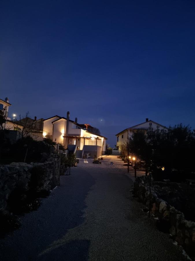 Appartamento Apartman Luce Brzac Esterno foto
